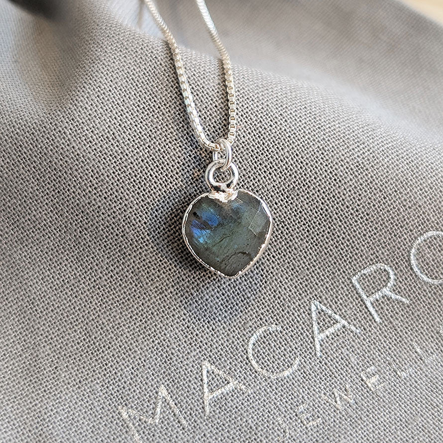 Labradorite Heart Gemstone Necklace